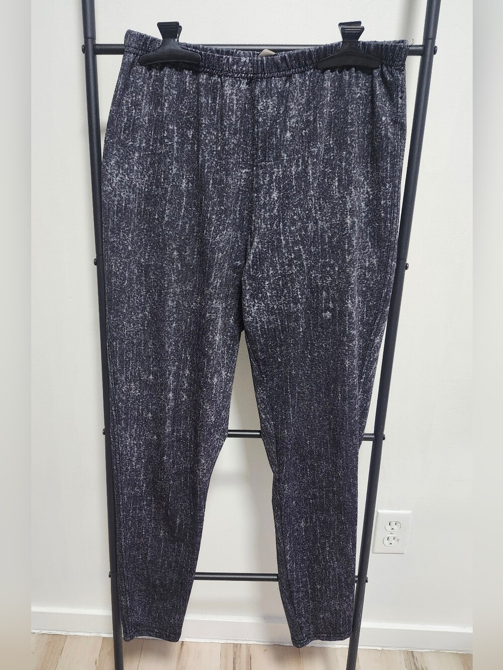 Penningtons Black Speckled Leggings